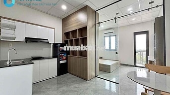 CHUNG CƯ MINI - STUDIO TÁCH BẾP BAN CÔNG ĐẦY ĐỦ TIỆN NGHI RỘNG 40m2