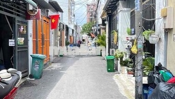Chính Chủ cho thuê nhà, gần đường tên lửa, Bình tân