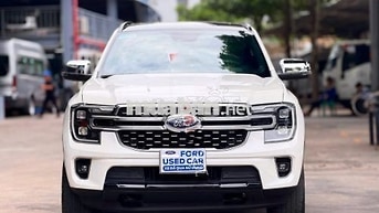 Xe Ford Everest Titanium 2.0L 4x2 AT 2022