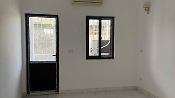 Bán nhà gần bến xe Yên Nghĩa, gần mặt đường quốc lộ thuận tiện đi lại