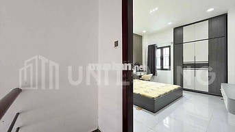 STUDIO CỬA SỔ TRỜI FULL NỘI THẤT SIÊU ĐẸP TIỆN ĐI QUẬN 1