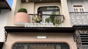 chính chủ cần bán căn nhà 4 m 14 m lầu