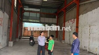 8*26. Mặt tiền trống suốt. Nguyễn ảnh thủ. Q12