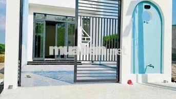 Vợ chồng em có căn nhà nhỏ cần ra nhanh
