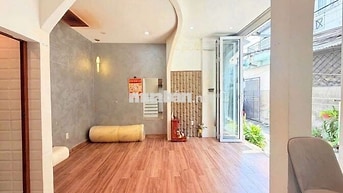 M 342 / NHÀ NẰM KHU VIP CITYLAND / 30 M2 / Ô TÔ ĐỔ CỬA / P. GÒ VẤP