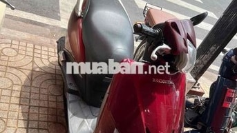 Honda Vision 2012 màu Đỏ