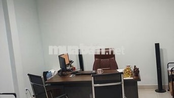 CHO THUÊ VP FULL THIẾT BỊ MÁY TÍNH BÀN LÀM VIỆC, BÀN GD, PHÒNG HỌP