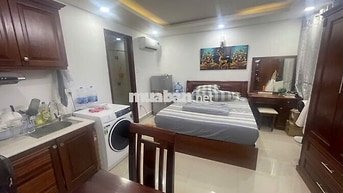 Cho thuê phòng 30m2 đường Lưu Nhân Chú - Full nội thất
