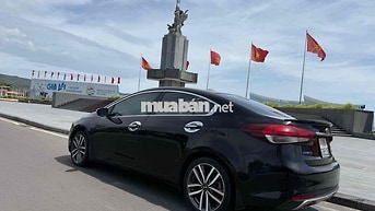Kia Cerato 2024 Đen 5 chỗ Tự động Xăng