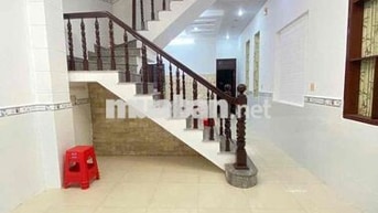 CHO THUÊ NHÀ 2 LẦU KHU DÂN CƯ NAM LONG