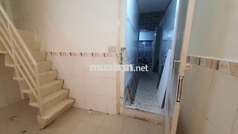 Cho thuê nhà nguyên căn sạch đẹp tại Nguyễn Thần Hiến, P18, Quận 4