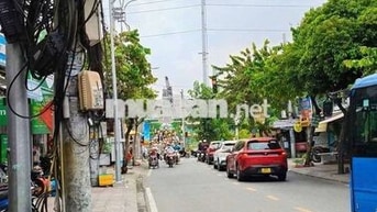 Cho thuê nhà mặt tiền đường Lê Văn Lương kinh doanh tự do 