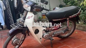Honda Dream màu Đen trắng