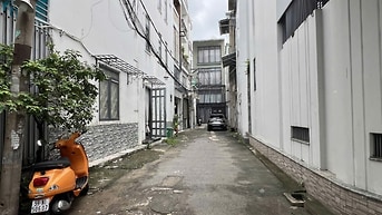 Nhà cho thuê chinh  chủ, hẻm ô tô 111 Phạm Văn Bạch, P.15, Tân Bình