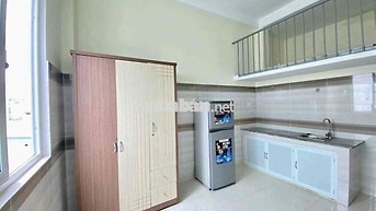 Cho thuê duplex Quang Trung cửa sổ trời thoáng mát