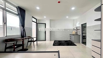 Chính Chủ PENHOUSE Hoàng Hoa Thám - Full Nội Thất - Ban Công Thoáng