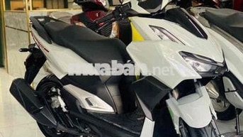 Honda Vario 160 2024 ABS 800km