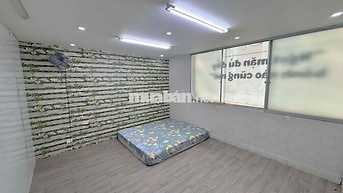 Phòng đẹp giá tốt mặt tiền Trần Hưng Đạo q5