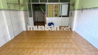 Mặt tiền Đình Nghi Xuân. Bình Tân (2pn, 1wc) Dtsd 80m2. 