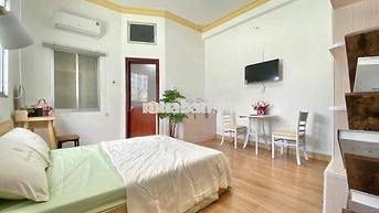 TRỐNG SẴN CĂN HỘ MINI ĐẦY ĐỦ TIỆN NGHI CỬA SỔ TRỜI THOÁNG MÁT Ở LIỀN