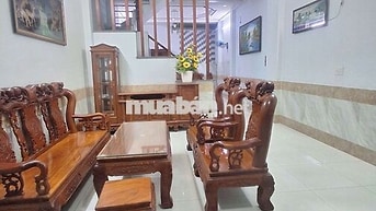 CHO THUÊ NHÀ FUN NỘI THẤT 4PN 9.5TR