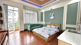 chính chủ cho thuê CHDV full nội thất, dọn vào ở ngay, để được xe hơi