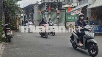 Hẻm thông ngay ĐH Văn Lang thuận tiện đi  Bình Thạnh, Phú Nhuận