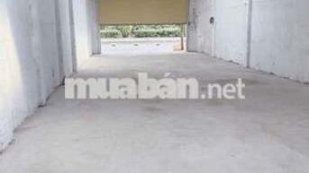 6*60. mặt tiền quốc lộ 1 A. Gần cầu vượt quang trung. Q12