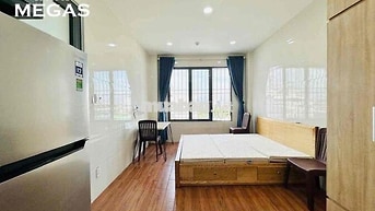 CĂN HỘ CAO CẤP - FULL NỘI THẤT - BẾP TỪ - CỬA SỔ THOÁNG - HÀ HUY GIÁP