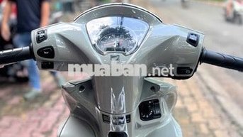 Honda Vision Sport màu Xám