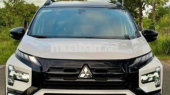 Mitsubishi Xpander Cross 2025 Trắng Đi 33000