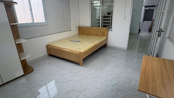 Nằm NGAY TRÊN ĐƯỜNG SỐ 11N phòng thoáng mát rộng rãi