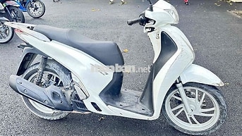 Honda SH 150i 30.208 km màu Trắng, chính chủ bán