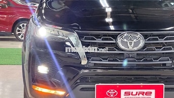 Toyota Fortuner 2024 2.4G AT 72678 km Đen
