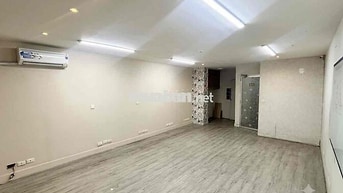 Phòng đẹp giá rẻ mặt tiền Trần Hưng Đạo