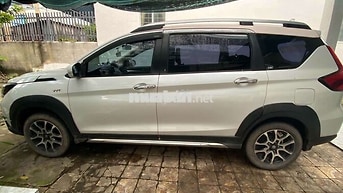 Suzuki XL7 GLX AT 2023 Trắng 7 chỗ