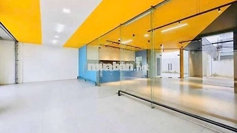 Mặt bằng 3 tầng ngang 10m mặt tiền Phan Đình Phùng sầm uất 45 triệu