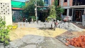 NHÀ NGỘP, TỔNG GIẢM, 850TR, HXH, LÊ THỊ HÀ, GIÁ HƠN 3 TỶ XÍU, CÒN TL. 