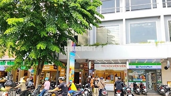 MB - Phố đị bộ Nguyễn Huệ Quận 1
