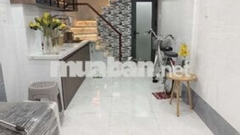 Chính chủ bán nhà hẻm 240 CMT8, quận 3 (Không tiếp ace môi giới)