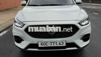 MG ZS 5 CHỖ XĂNG TỰ ĐỘNG TRẮNG