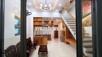 🏡CHO THUÊ NHÀ ĐẸP GIÁ RẺ NGAY TRUNG TÂM 4x16 3PN2VC GIÁ :10,5 Tháng 🍓