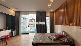 Ban Công Lớn Giá Rẻ Ngay Nguyễn Gia Trí Full Nội Thất Máy Giặt Riêng