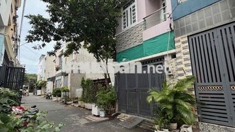 Hẻm Xe Hơi. 3 TẦNG. 6.8 tỷ. khu phân lô đồng bộ.Linh Đông cũ. SHR.