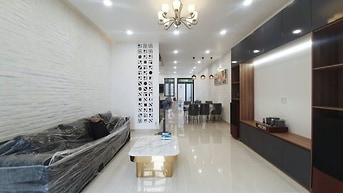 CHO THUÊ NHÀ KHU VEN SÔNG TÂN PHONG, QUẬN 7 - 3 LẦU,4PN - GIÁ 26 TR/T