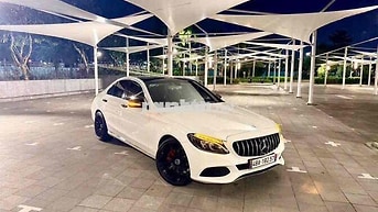Mercedes C200 2017 Sedan Trắng 102.000 km