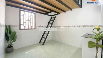 Trống săn Duplex cửa sổ trời siêu thoáng ngay cầu chữ Y sát Q5,Q1