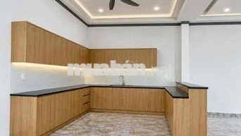 Cho Thuê Nhà Mới Xây 100% DT 6x26m Sân Rộng Đậu Ôtô 2Pn 1Wc Sẳn ML