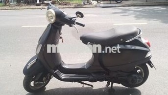 Bán xe PIAGGIO VESPA LX MÀU ĐEN
