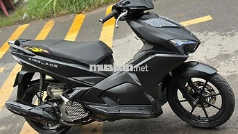 Honda Air Blade màu Đen zin